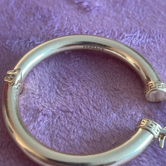 VERSACE Gold tone hoops with logo - Picture 5 of 5